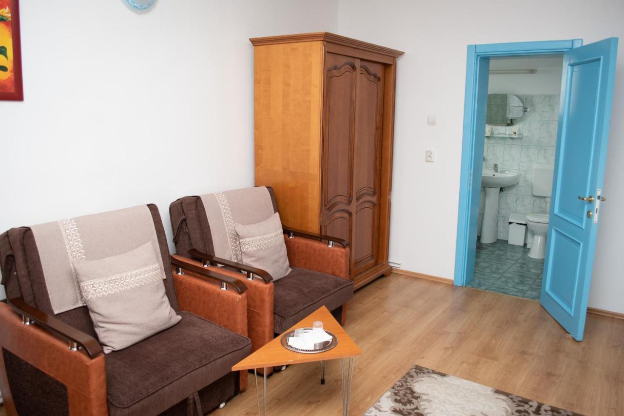 Motel Via Targu Mures Cristesti (Mures) Exterior foto